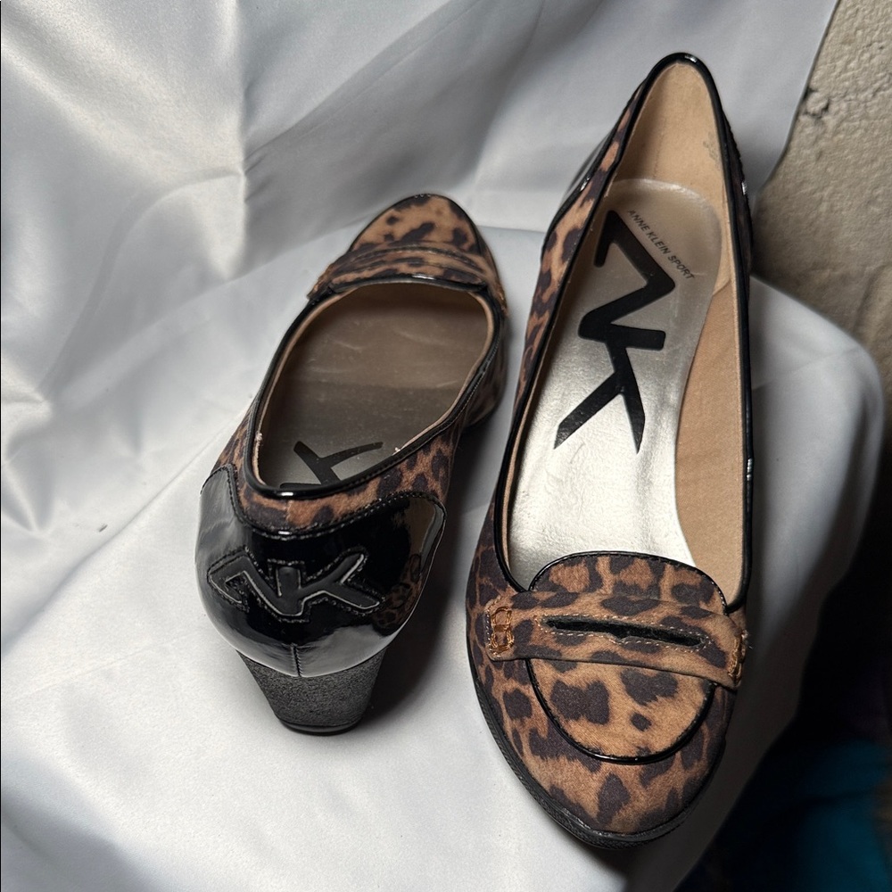 Anne Klein Sport Animal Print Loafers with Black Details - Picture 2 of 5